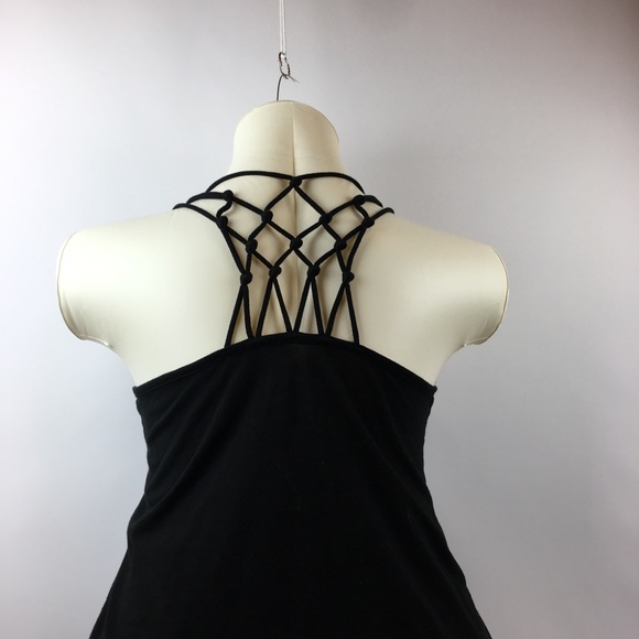 No Boundaries Tee - Picture 4 of 6